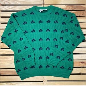 Vintage Irish shamrock sweater